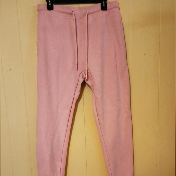 circle collection Pants - Circle Clothing, Size Small Pink Sweat Pants with pockets in the front.